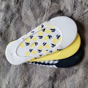 NWOT Three pack of socks size women's shoe size 7